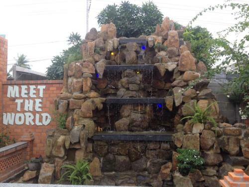 Hostal Hoang Nga Guesthouse