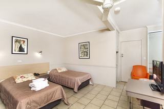 Hotel Discovery Cairns