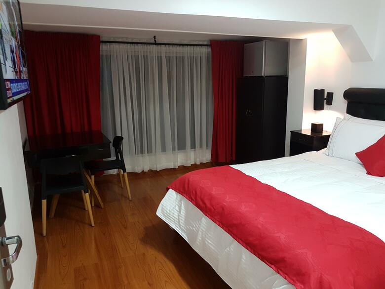 Veler Hotel