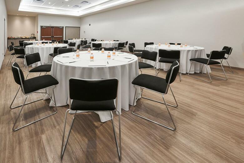 Hotel City Express Junior Le�n Centro de Convenciones