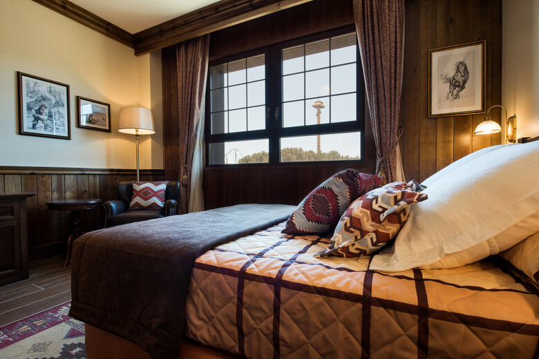 Hotel Colorado Creek  - Portaventura Park Tickets Incluidos + 1 Acceso Ferrari Land