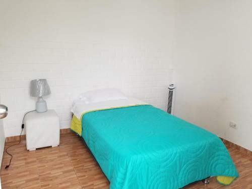 Hostal Malu House For Travelers And Backpackers