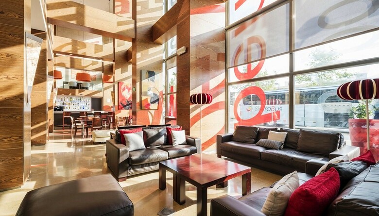 Hotel Ilunion Valencia 4