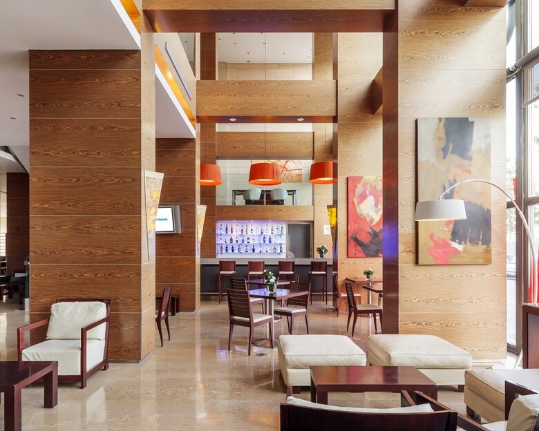 Hotel Ilunion Valencia 4