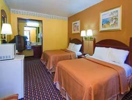 Hotel Howard Johnson Express Inn Gainesville
