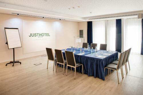 Just Hotel Lomazzo Fiera