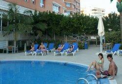 Hotel Senator �guilas