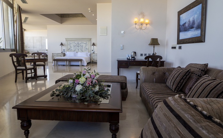 Hotel Senator �guilas