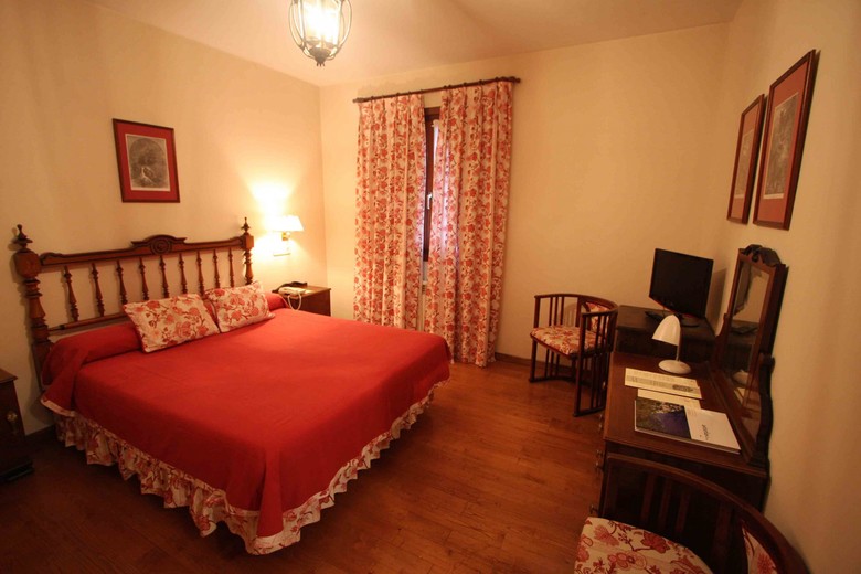 Hotel Casona Del Busto
