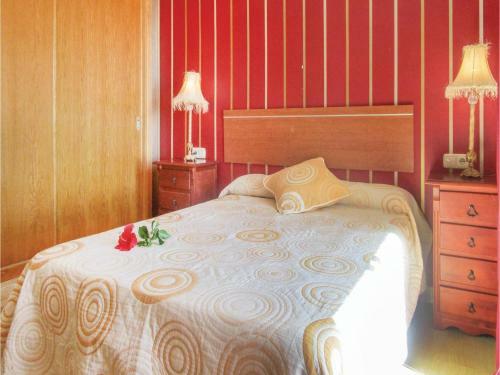 Five-bedroom Holiday Home In Almunecar