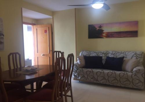 Apartamentos Emperatriz Benidorm