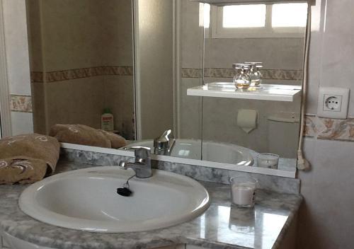 Apartamentos Emperatriz Benidorm