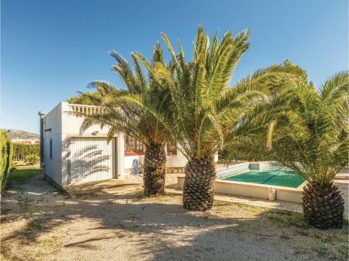 Three-bedroom Holiday Home In Ametlla De Mar