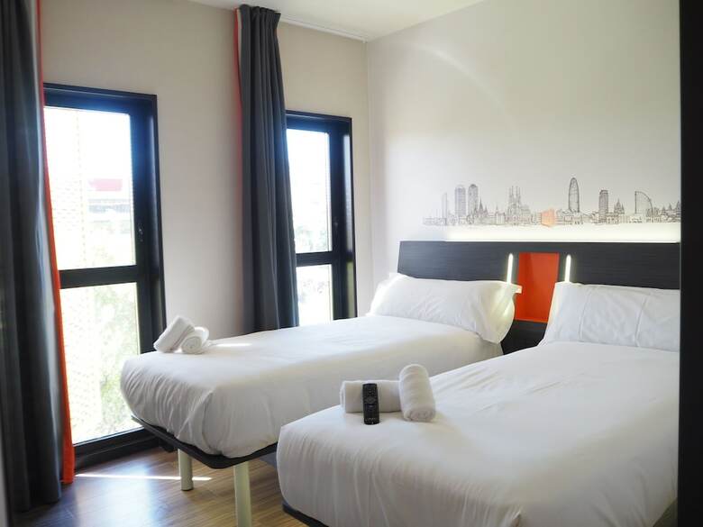 Easyhotel Barcelona Fira