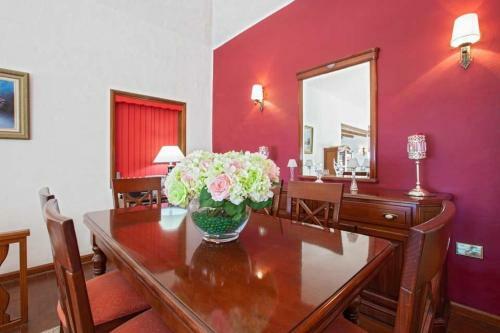 La Asomada Villa Sleeps 8 Pool Wifi