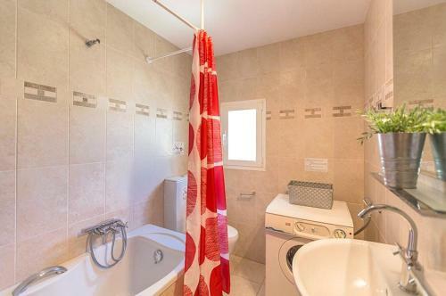 La Canuta Villa Sleeps 4 Pool Wifi