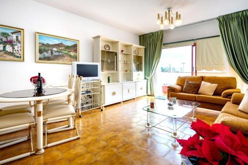 Apartment Calle Nicol�s Est�vanez