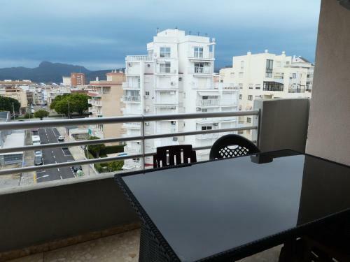 Apartamentos Gand�a Grau Y Playa 3000
