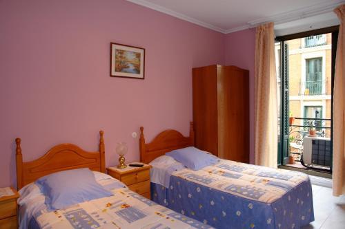 Hostal Dos Naciones