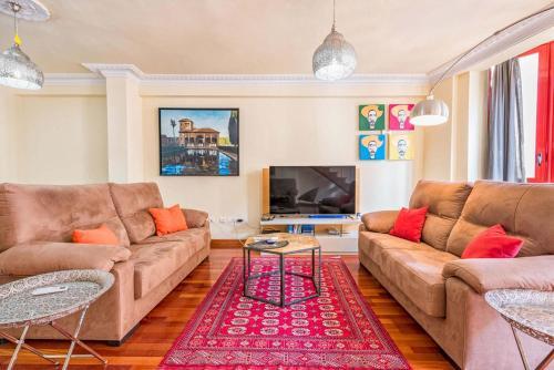 Three-bedroom Apartment With Terrace Emma