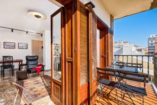 Two-bedroom Apartment Mary