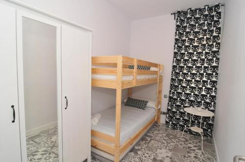 Apartamento Home Holidays Rentals Lucile