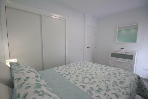 Apartment With Terrace In Playa de Las Americas