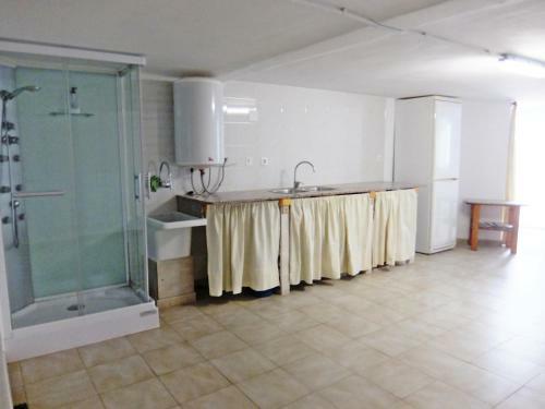 Coral Adosado - Junto Al Mar