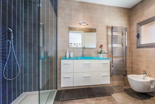 Sant Vicent de Sa Cala Villa Sleeps 8 Pool Air Con