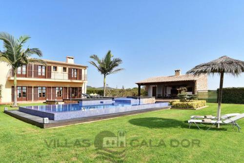 Agroturismo S'horta Villa Sleeps 8