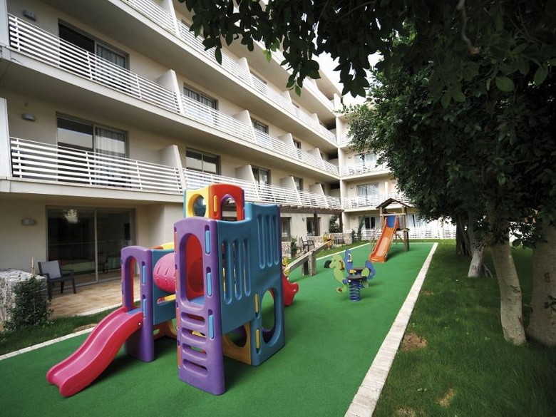 Hotel Occidental Cala Vi�as