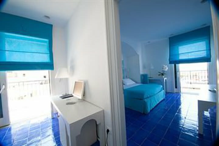 Hotel Le Ancore(.)