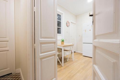 Apartamento Home In Seville (V33-1)