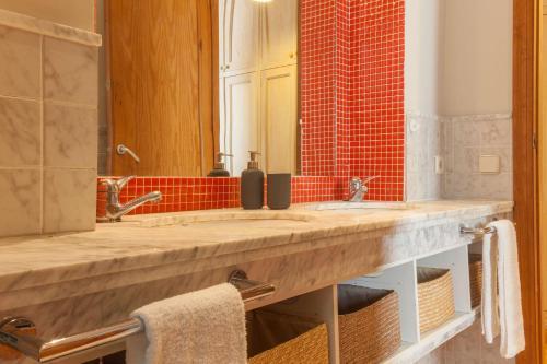 Fantastic 3-floor Apartment With Private Terrace