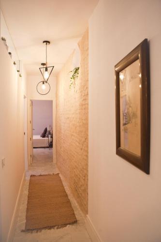 Quiet & Modern Apartment In Typical Sevilla House