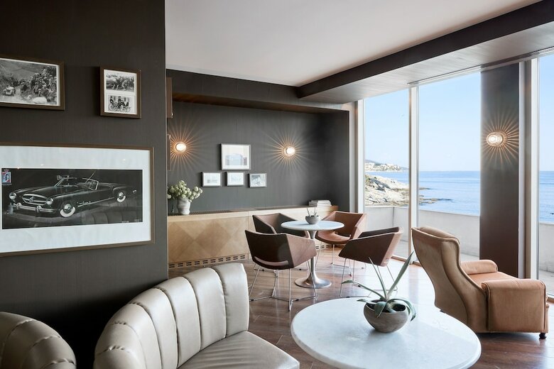 Hotel Lucy