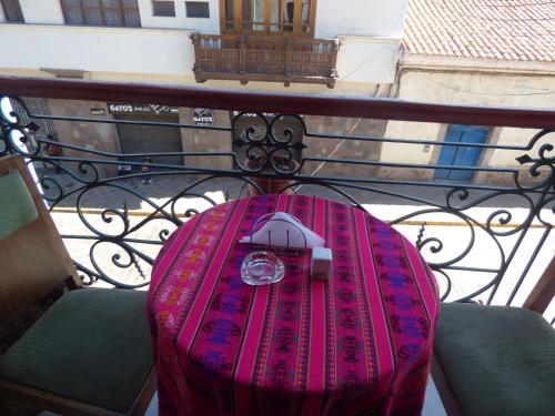 Albergue The Grasshopper Hostal Plaza de Armas
