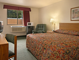 Hotel Super 8 Fredericksburg/central