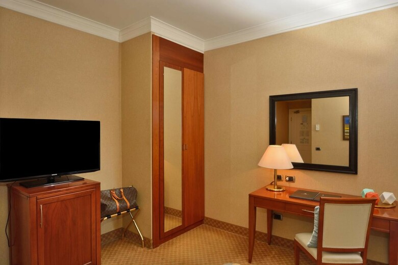 Hotel Apogia Lloyd Rome