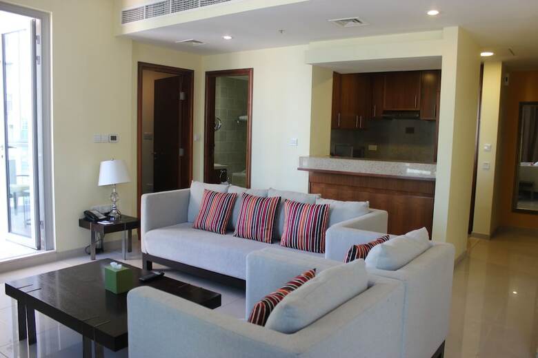 Hotel Ramada By Wyndham Downtown Dubai