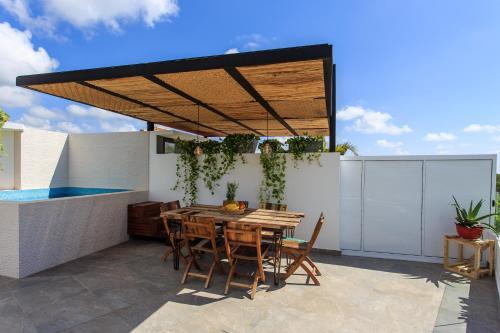 Tulum Apartment With Private Rooftop & Pool