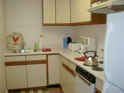 Bozeman - Fish Tales