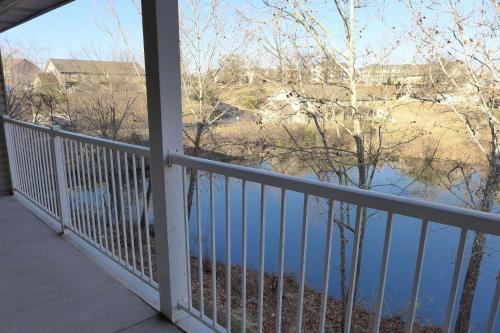 Fall Creek 2bdr Condo (34-29)