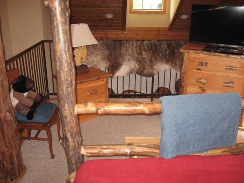 Bear Creek Cabin