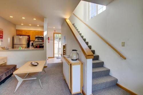 Beaches Inn | Orca Bay Townhouse