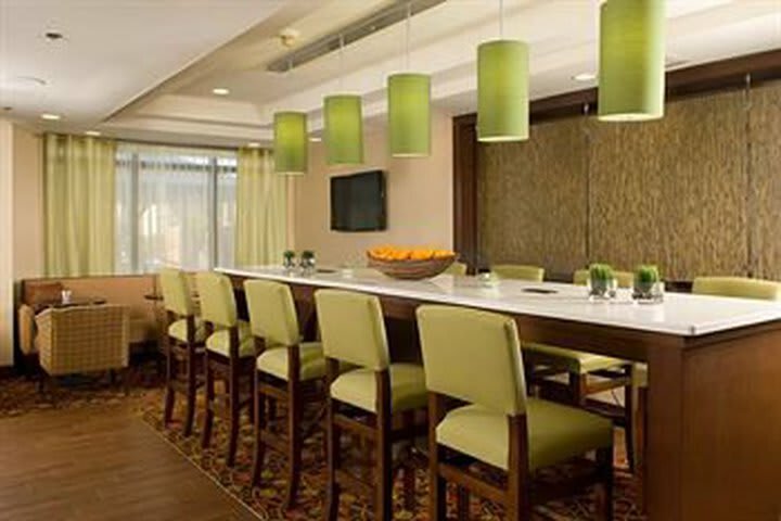 Hotel Hampton Inn Orlando-south Of Universal Studios