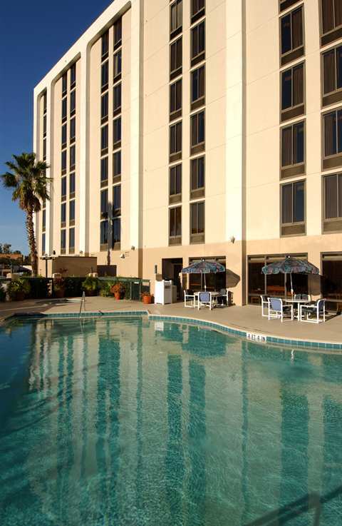 Hotel Hampton Inn Orlando-south Of Universal Studios