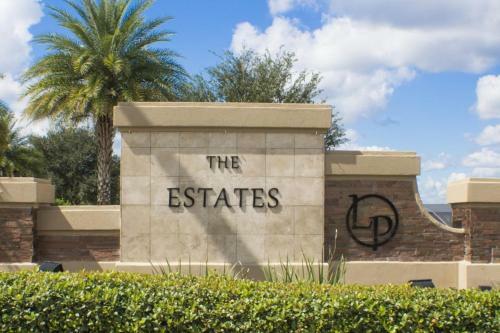 Anna's Florida Villa - Five Bedroom Home