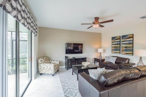 Solterra Retreat 5481