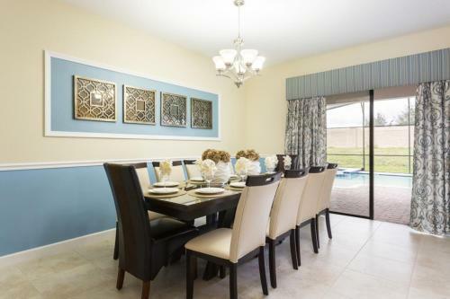 Champions Gate - Eight Bedroom Villa - Cg022